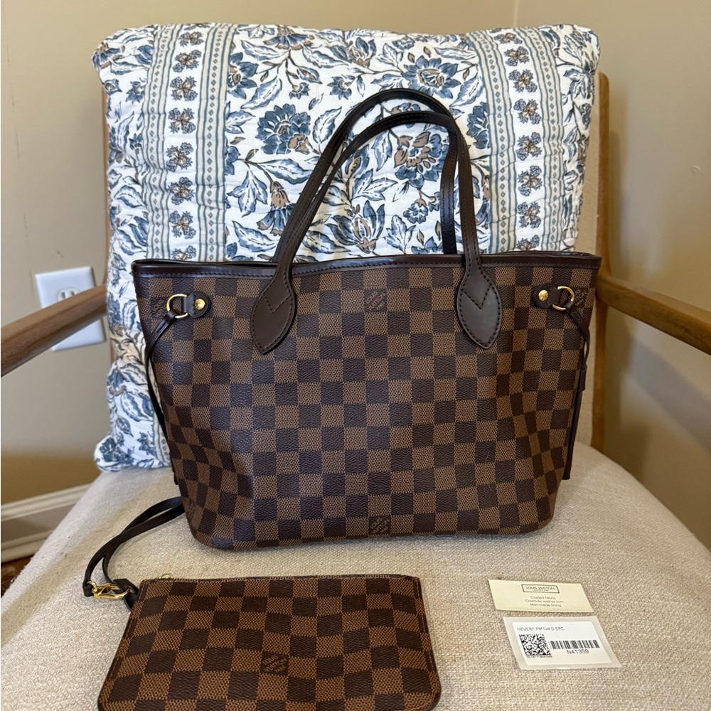 Luis Vuitton Neverfull PM